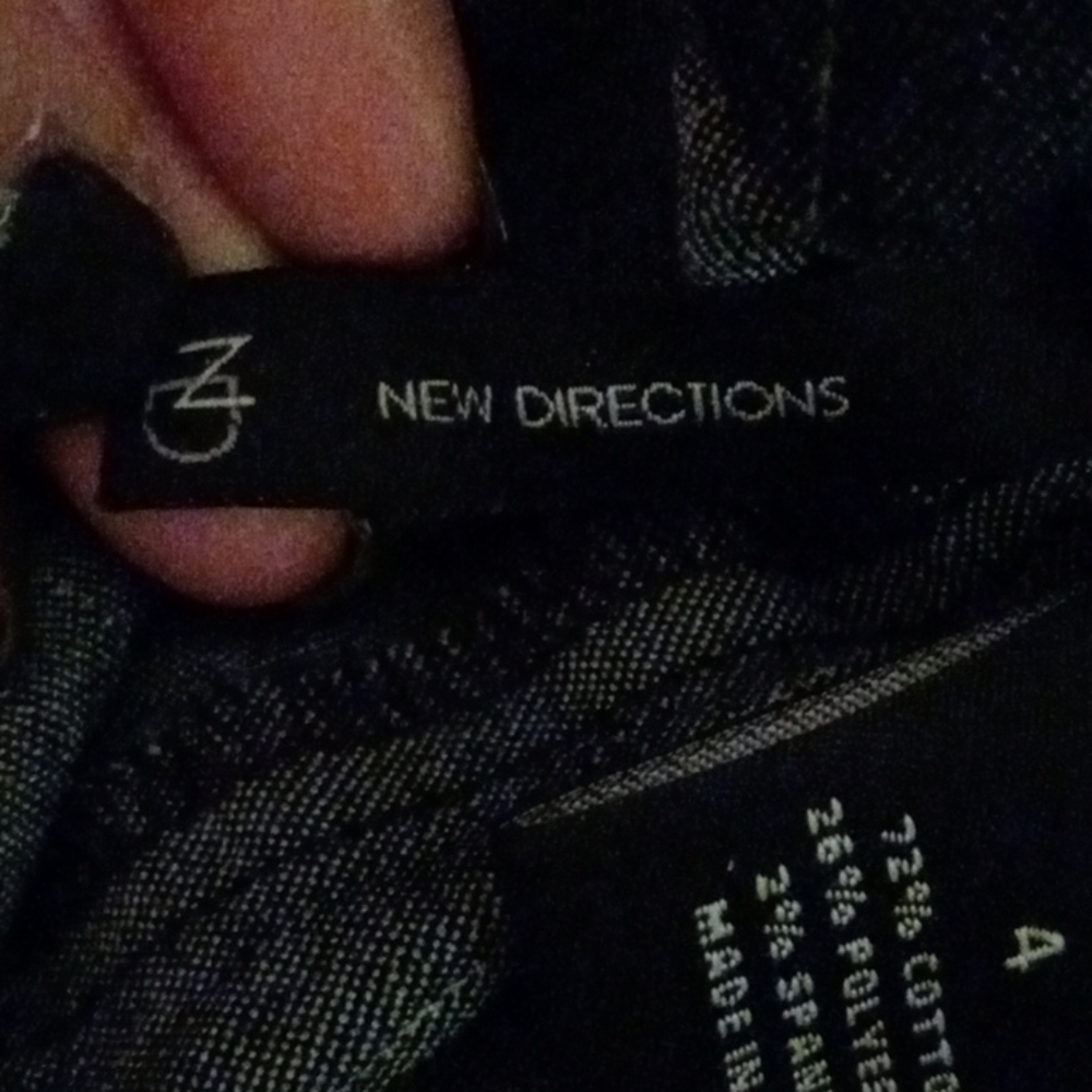 Knee pants - Picture 4 of 5